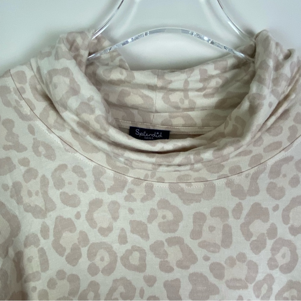 Splendid Leopard Cowl Neck - Picture 4 of 7